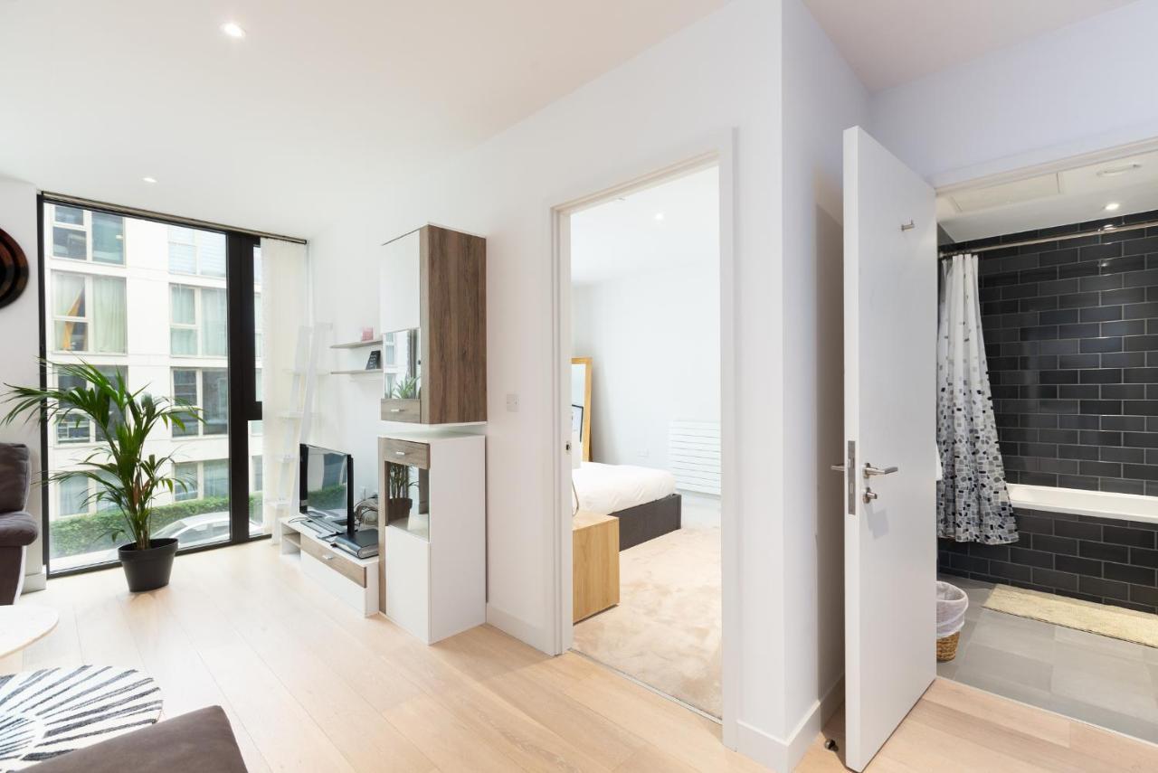 Austin David Apartments Royal Wharf Londres Exterior foto