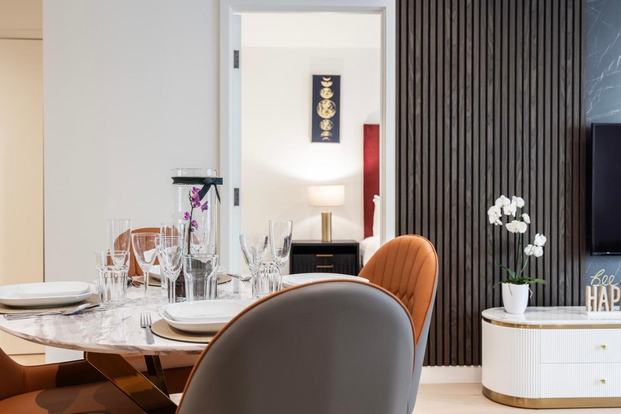 Austin David Apartments Royal Wharf Londres Exterior foto